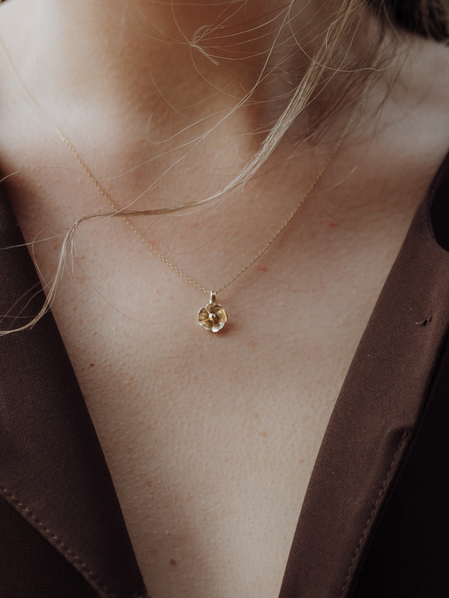 Viola Necklace - Gold