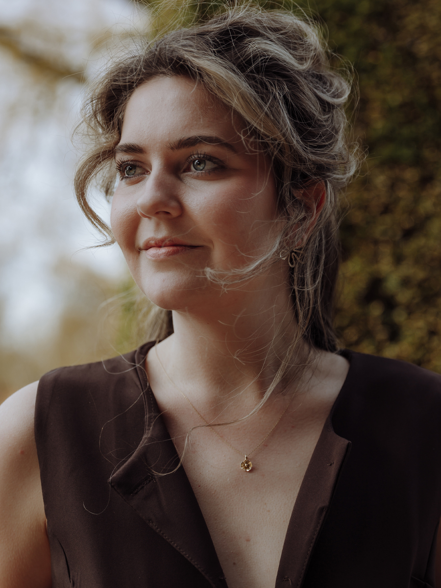 Alternative view of Blossoms - Gold